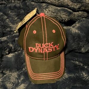 Duck Dynasty Black and Red Embroidered Cap